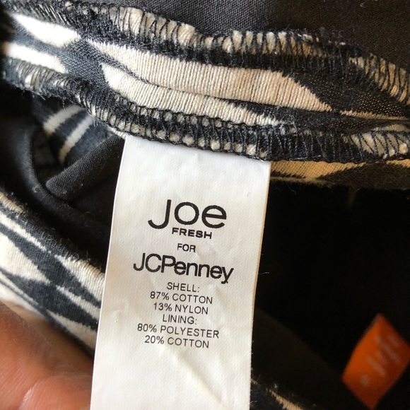 JOE FRESH B&W Flat Front Graphic Women’s Size 10 Shorts - Picture 4 of 7